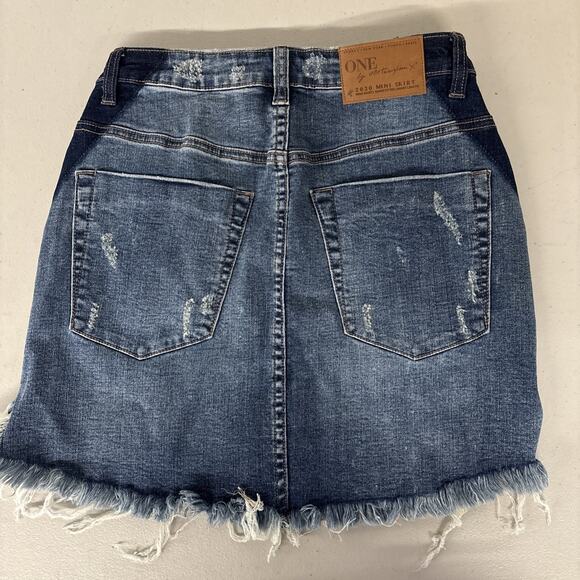 NEW Sz 26 2 One Teaspoon Free People Mini Denim Jean Skirt Blue Distressed - Picture 4 of 4